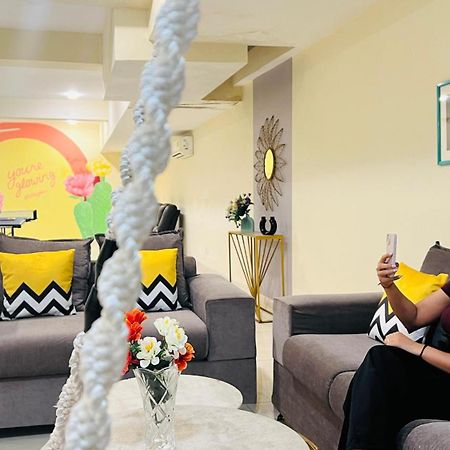 Olive Service Apartments - Golf Course Road غورغاون المظهر الخارجي الصورة