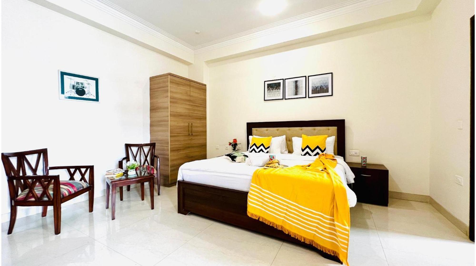 Olive Service Apartments - Golf Course Road غورغاون المظهر الخارجي الصورة