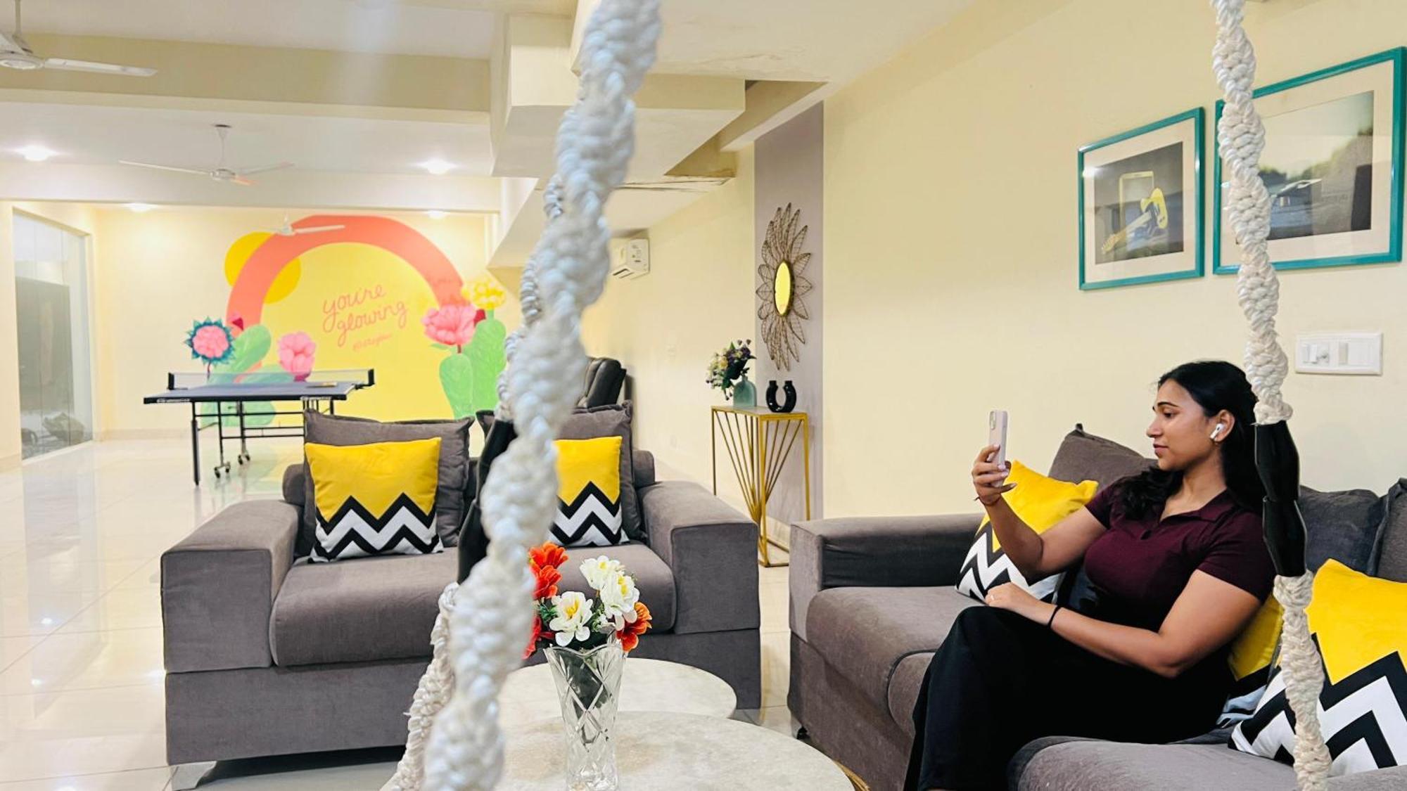 Olive Service Apartments - Golf Course Road غورغاون المظهر الخارجي الصورة
