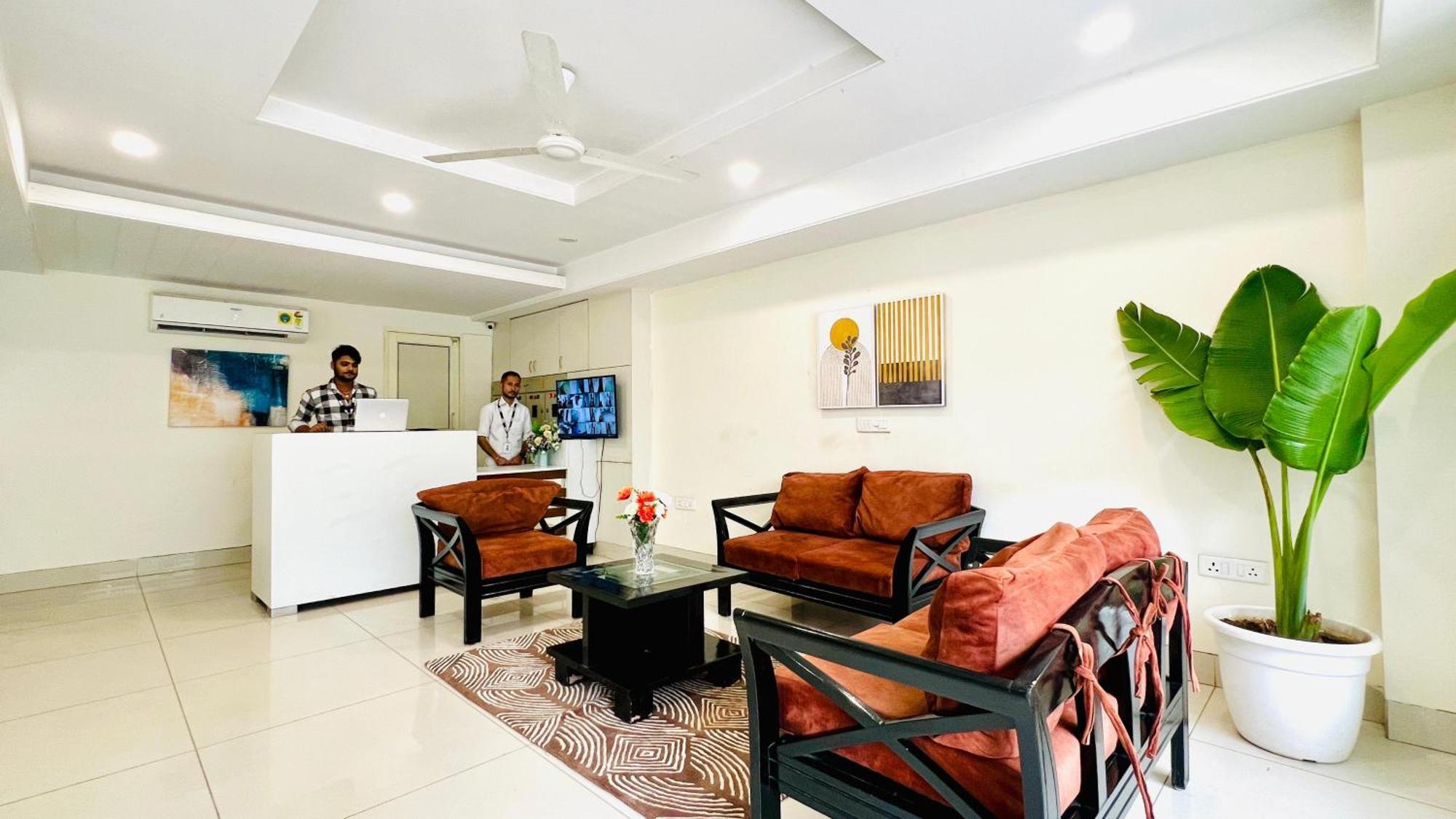 Olive Service Apartments - Golf Course Road غورغاون المظهر الخارجي الصورة