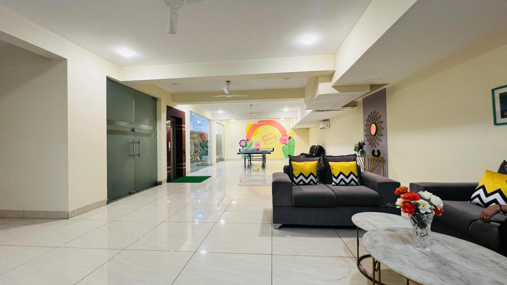 Olive Service Apartments - Golf Course Road غورغاون المظهر الخارجي الصورة