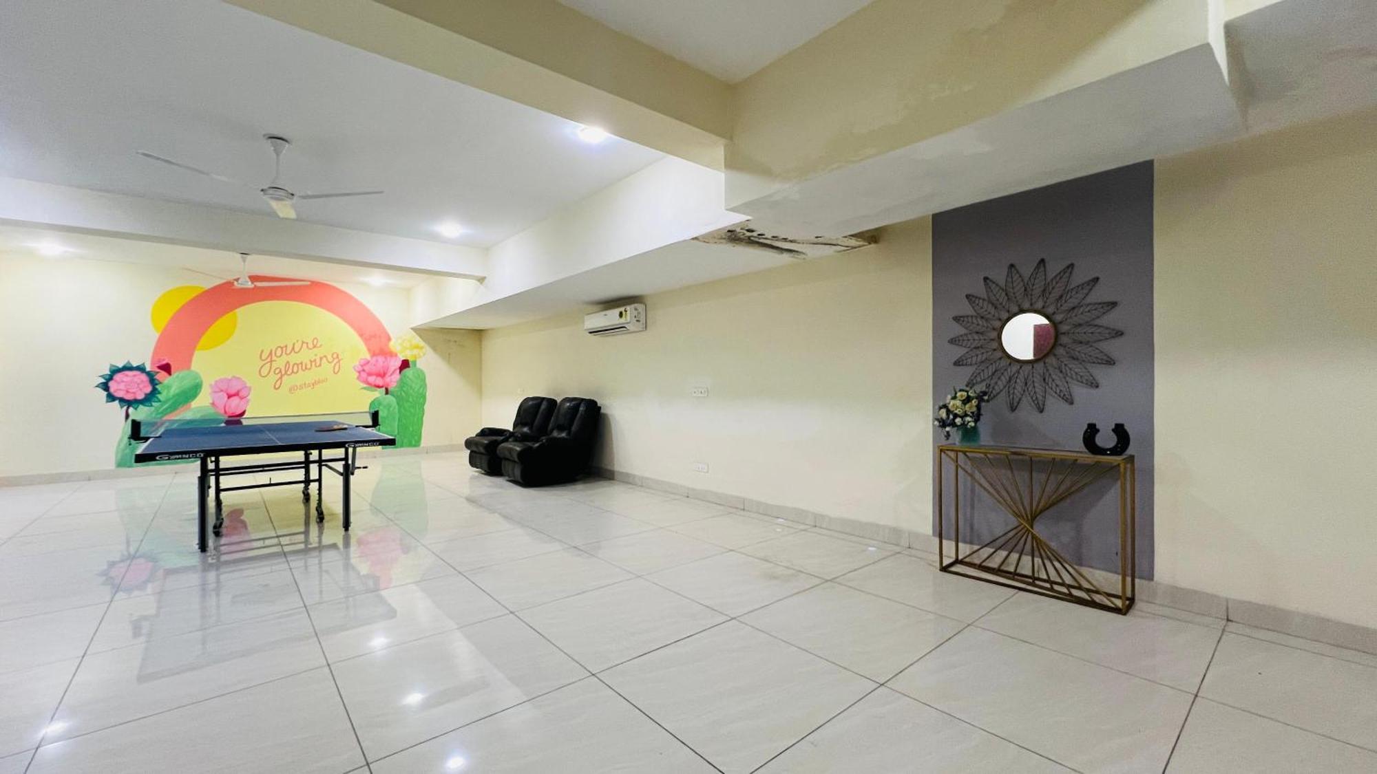 Olive Service Apartments - Golf Course Road غورغاون المظهر الخارجي الصورة